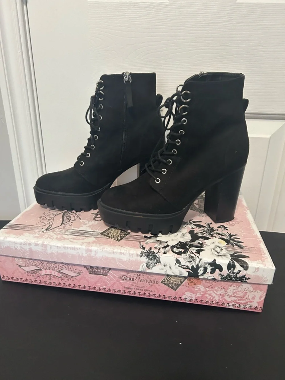 Forever 21 Black Lace-Up Platform Ankle Boots